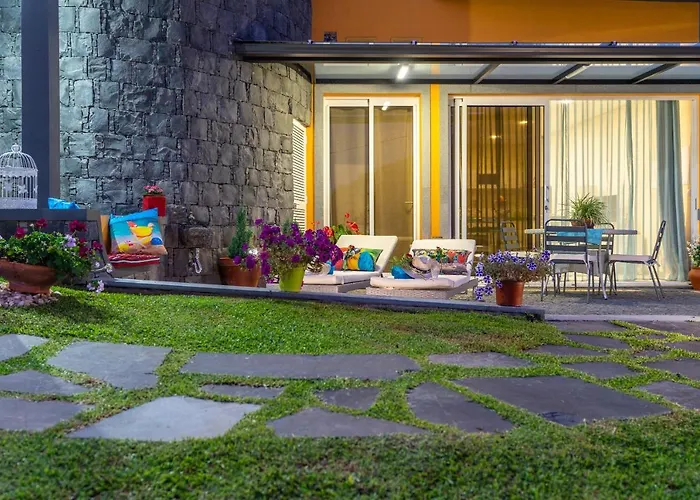 Zeza\'S Garden